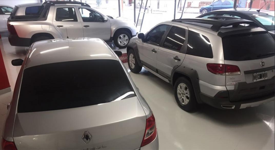 Bajó la venta de automóviles usados